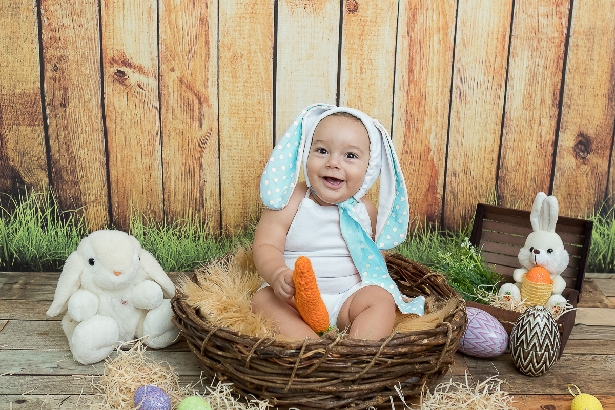 Pensem em um sorriso gostoso com aquelas gargalhadinhas que derretem o coração de qualquer pessoa!!!

Lucas se divertiu muito na sua sessão de 9 meses <3 