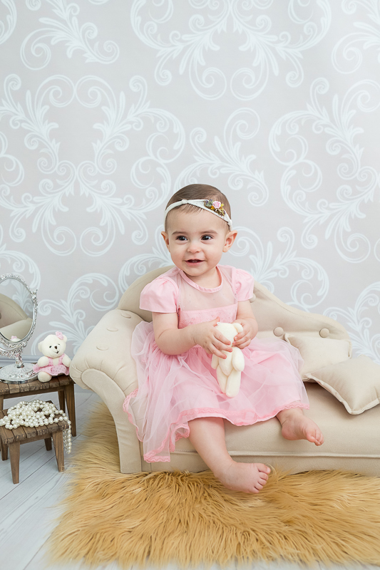 9 meses de muita fofura dessa bonequinha!! 

A Isa é toda princesa, doce e delicada