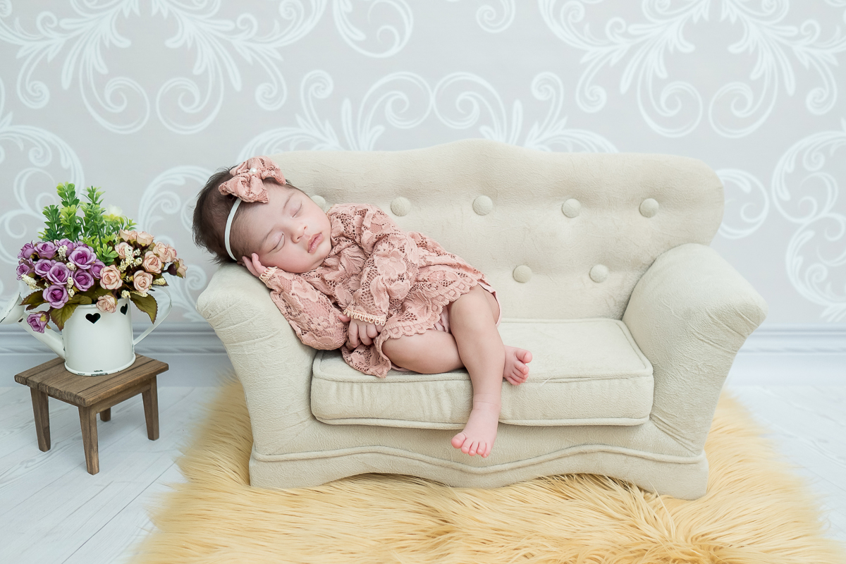  Lorena com 17 dias de vida, toda delicada e pequenina linda e cheia de fofura!! 