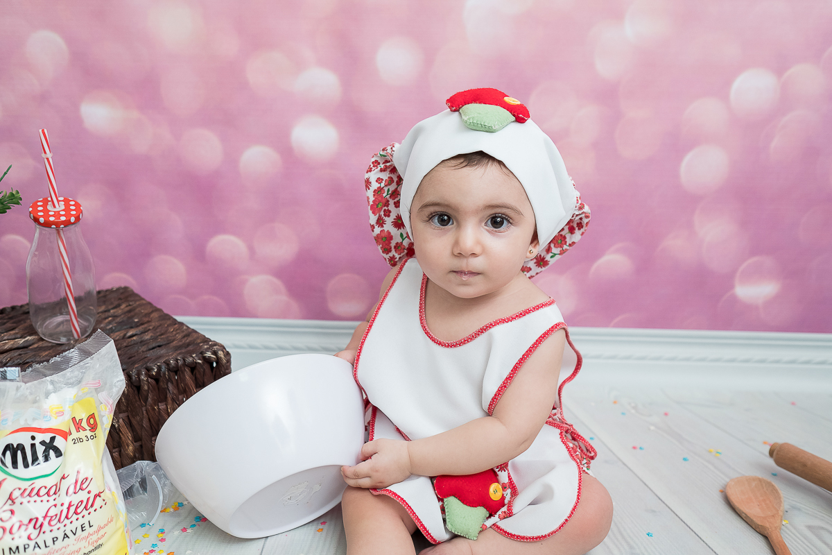 Genteee, parece que foi ontem que fizemos a sessão Newborn da Rafaela
E esse mês a princesinha completou 9 meses !!!!E quem resiste a toda essa fofura?