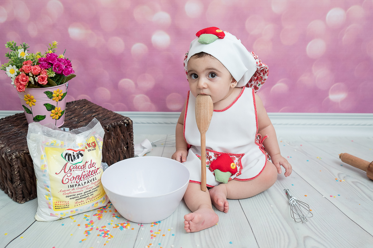 Genteee, parece que foi ontem que fizemos a sessão Newborn da Rafaela
E esse mês a princesinha completou 9 meses !!!!E quem resiste a toda essa fofura?