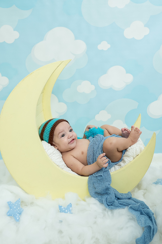 O Bernardo é um mocinho lindo... Trago um pouquinho dele em seus 3 meses.

 Sua sessão foi rodeado de amor !!! 