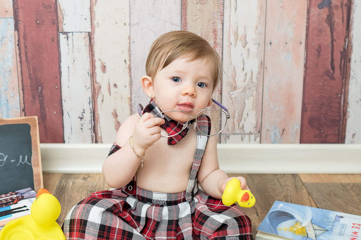 Mas essa Isa é linda demaaais!

Nove meses já se passaram desde que conhecemos a Isabela, e assim vamos percebendo como o tempo está voando cada vez mais rápido. 

Tem como não amar essa sessões?