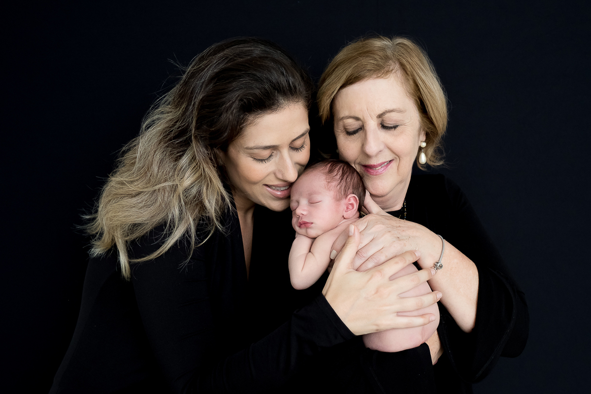 O Antônio chegou!!

E a mamãe Beatriz trouxe o pequeno Antônio com seus 10 dias de vida, para sua sessão newborn.

Pense em um bebe super fofo, calminho, lindo demais...
