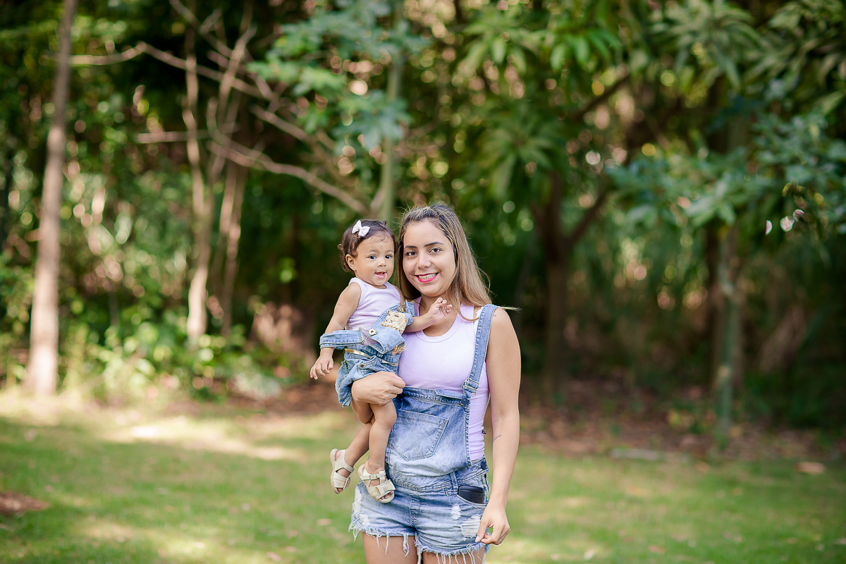 A sessão de Smash the cake da Ana Lívia foi tão linda e renderam ótimas fotos <3

O ensaio smash the cake é o último ensaio do nosso acompanhamento trimestral do bebê.