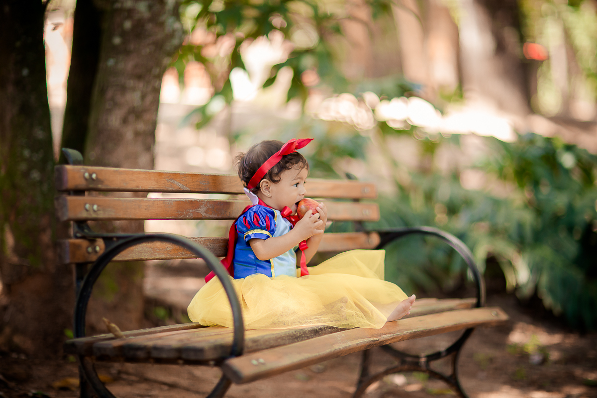 A sessão de Smash the cake da Ana Lívia foi tão linda e renderam ótimas fotos <3

O ensaio smash the cake é o último ensaio do nosso acompanhamento trimestral do bebê.