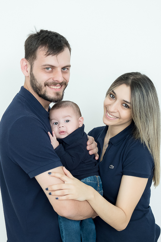 O Arthur nos surpreendeu quando chegou para a segunda sessão de fotos, pois ele havia mudado muito! Ele esta super gordinho e esperto. Arthur nos deixou derretidos. 

Nessa sessão registramos a primeira festa junina desse príncipe