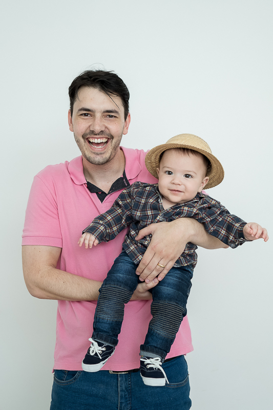 Com roupinha e cenário típicos das comemorações de junho, Rafael com seus 6 meses de vida se divertiu muito na sessão de fotos, dando ao ensaio o clima de descontração e de uma verdadeira festa

Ficamos encantados com essa fofura!!!