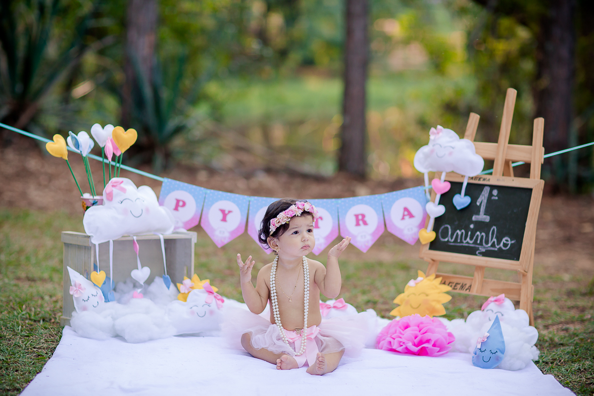 Uma tarde colorida, com uma chuva de amor para a pequena Pyetra. 

Assim foi comemorado seu primeiro aninho...rodeada de muito carinho e com todo amor do mundo  ♥ 