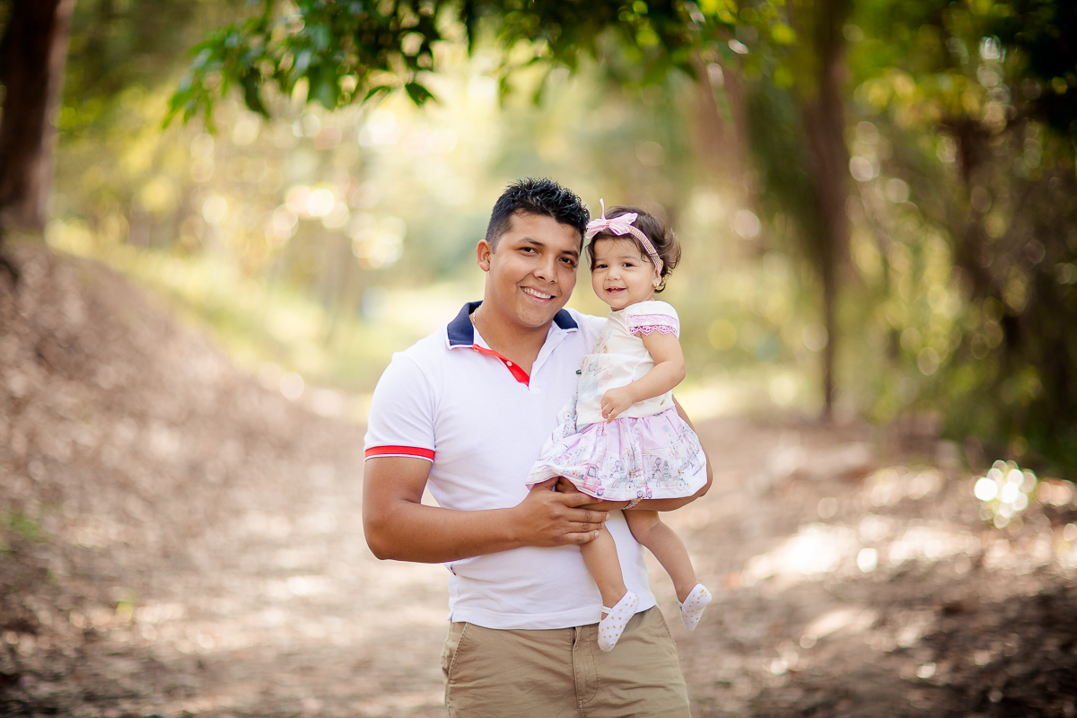 Uma tarde colorida, com uma chuva de amor para a pequena Pyetra. 

Assim foi comemorado seu primeiro aninho...rodeada de muito carinho e com todo amor do mundo  ♥ 