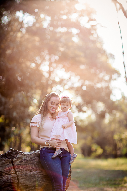 O final do acompanhamento da Isabela foi com uma sessão de  Smash the Cake linda, cheia de ursos e balões. A Isa se lambuzou no Smash preparado com carinho e muito capricho pelos papais...Ao final do ensaio fizemos uns clicks da hora do banho e ela amou!!