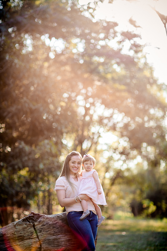 O final do acompanhamento da Isabela foi com uma sessão de  Smash the Cake linda, cheia de ursos e balões. A Isa se lambuzou no Smash preparado com carinho e muito capricho pelos papais...Ao final do ensaio fizemos uns clicks da hora do banho e ela amou!!