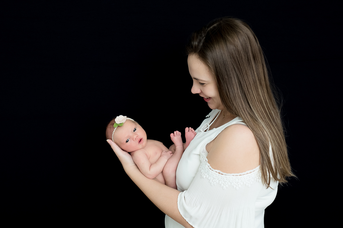 Chegou a vez da gatinha da Helena com seus 10 dias de vida derreter nossos corações!!!

Helena se comportou feito princesa na sua sessão newborn , ganhamos vários sorrisos dessa fofura, muito liiinda!!!