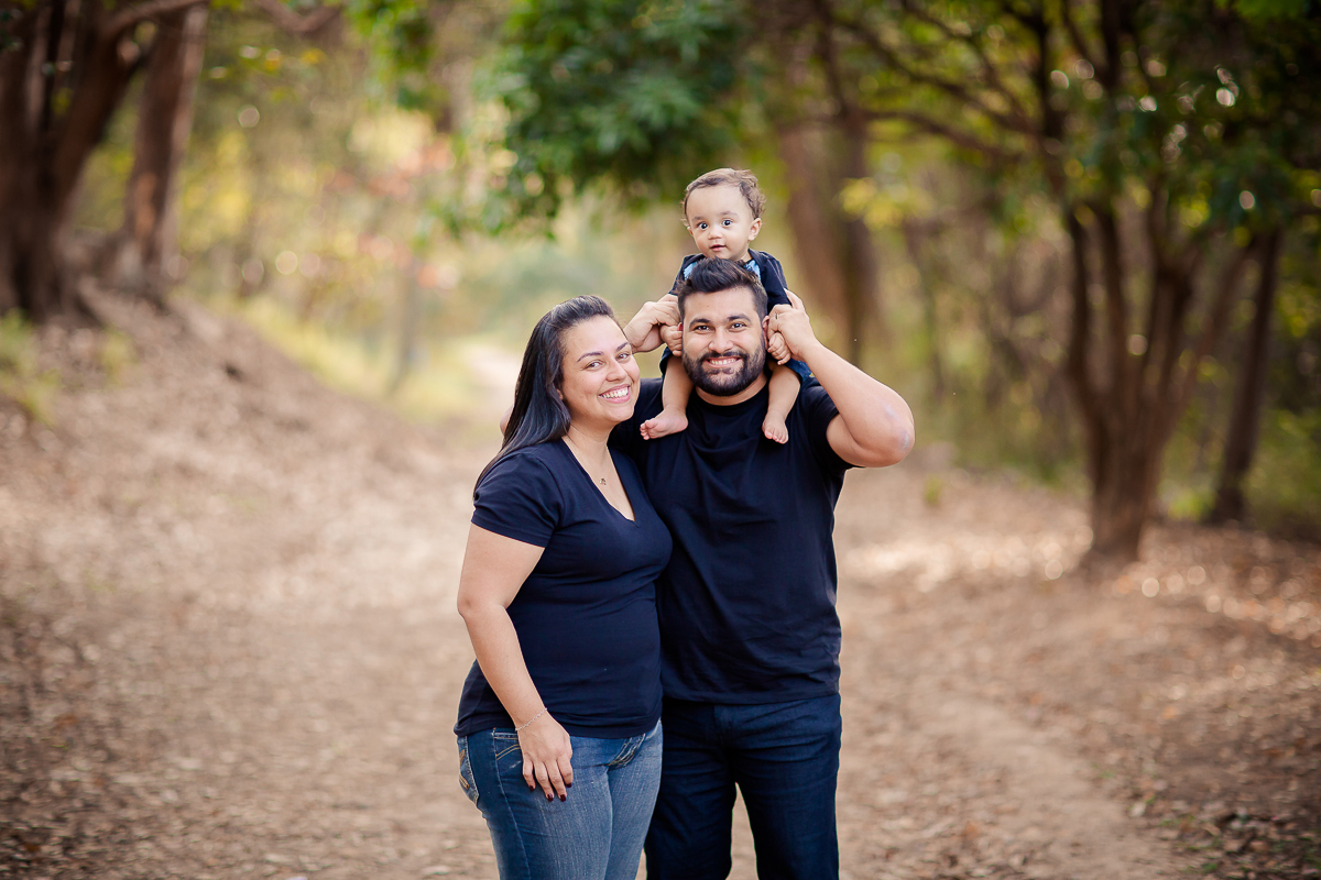 Acompanhamos o Samuel em todo o seu primeiro aninho de vida, e foi uma alegria imensa.
Ele nasceu prematuro, então ele tinha dois meses de vida, quando começamos a fotografar. 
Samuel sempre lindo, esperto e muito atento!