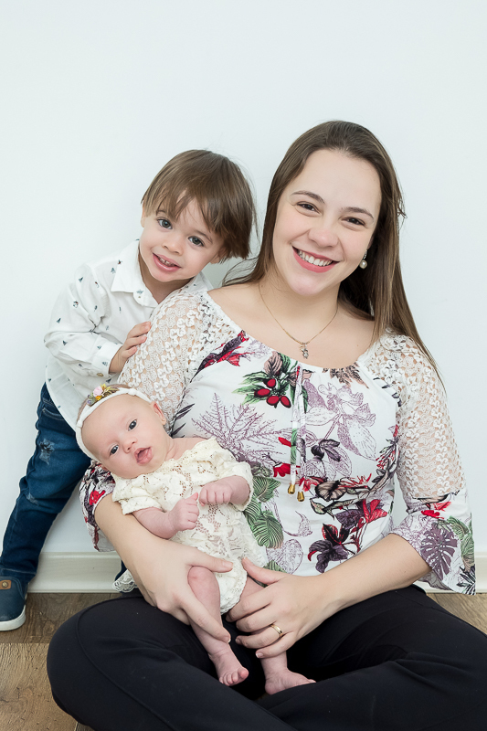 1 mês da pequena Helena!!

Uma fofura de bebê <3 