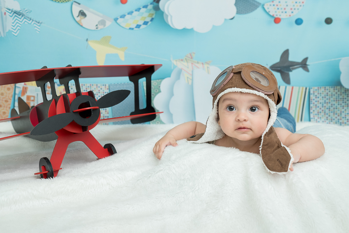 Murilo, muito fofo em sua sessão de acompanhamento de 6 meses, fez muita graça paras as fotos, caprichou nos risinhos e no charme. 