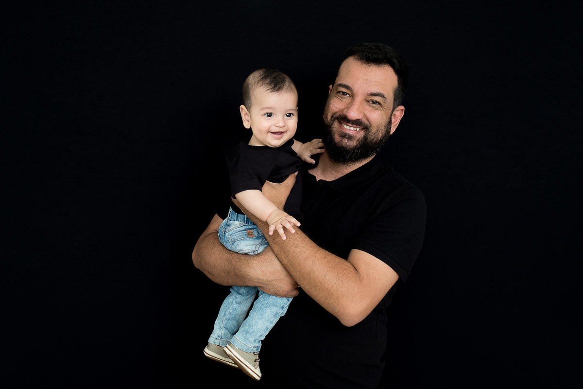 Murilo, muito fofo em sua sessão de acompanhamento de 6 meses, fez muita graça paras as fotos, caprichou nos risinhos e no charme. 