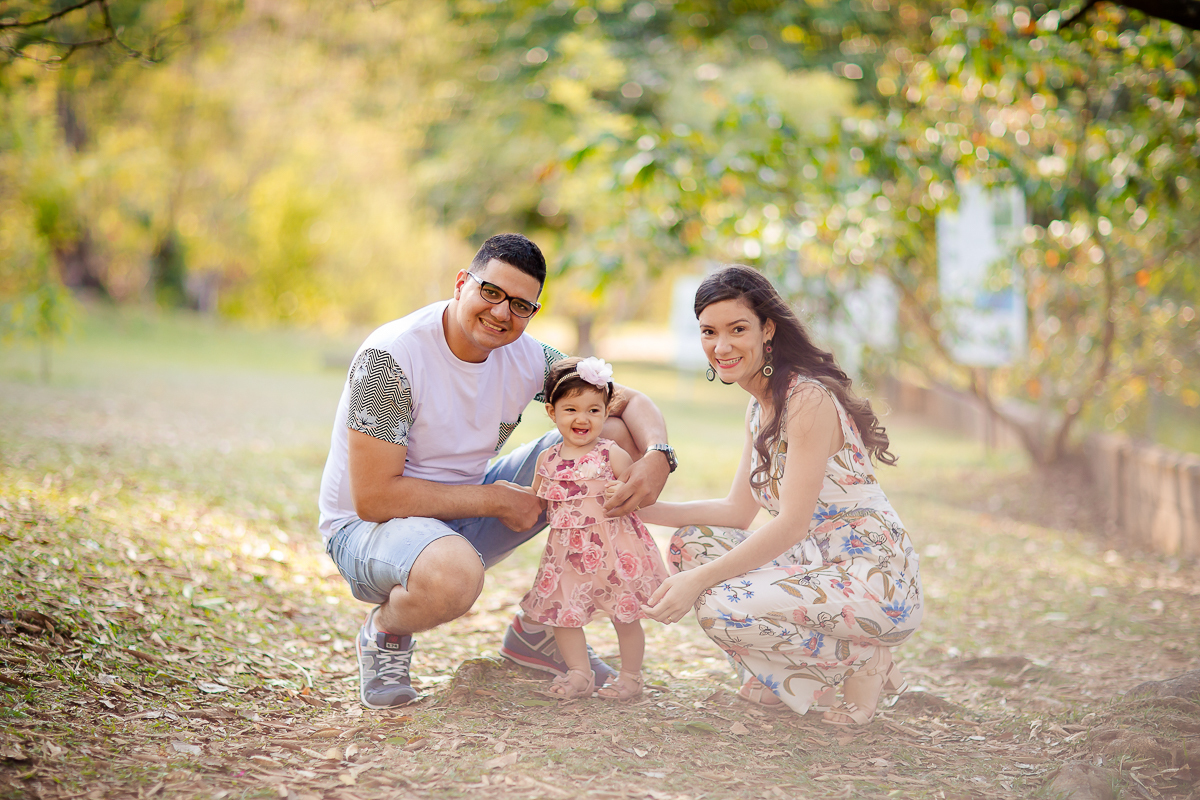 O Smash The Cake da Isabela foi lindo! Teve o tema de Jardim...

O Smash é um mix de ensaio família e a comemoração do primeiro aninho, onde cada clique registra as expressões mais fofas e gostosas da criança….

