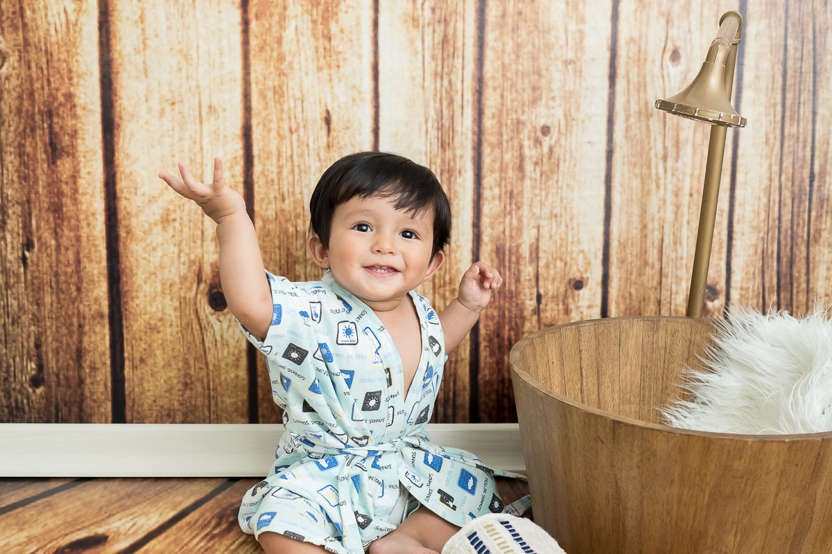 Cada sessão fotográfica do Diogo é uma surpresa. Dessa vez, ele veio de Mickey Impossível não amar, não acham?