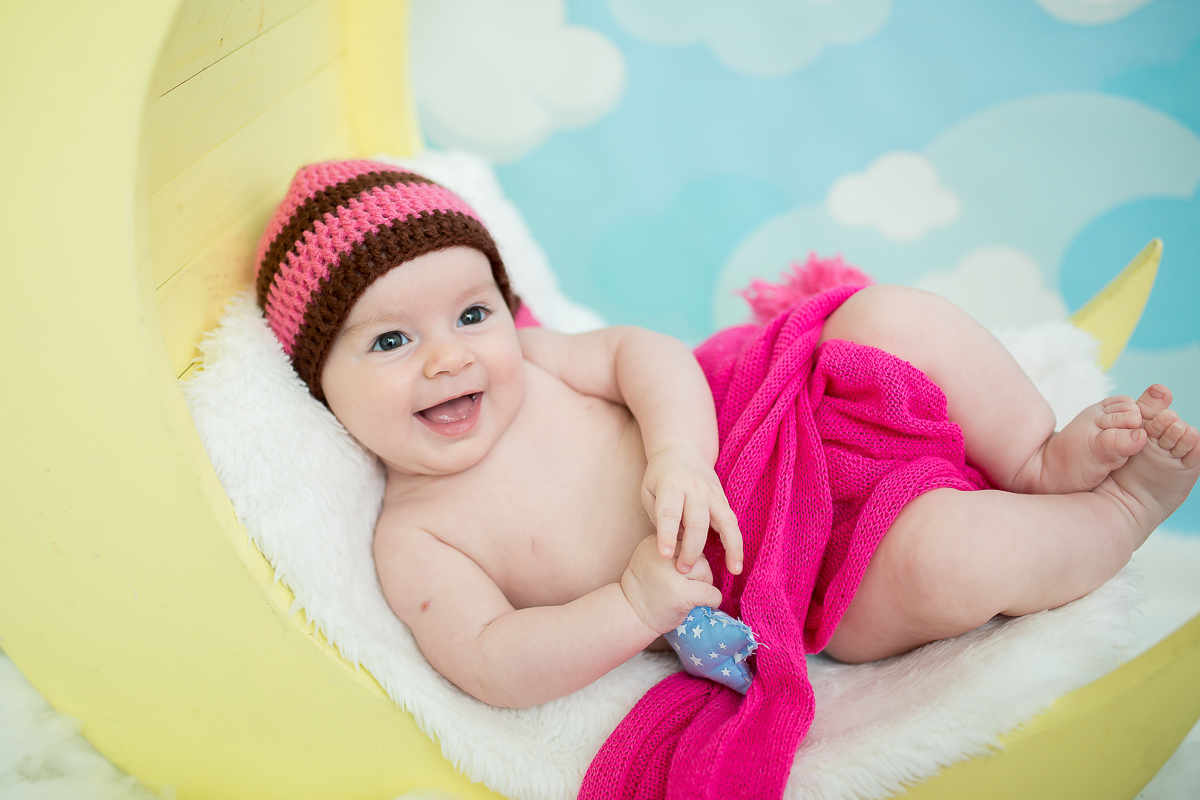 Beatriz 3 meses de puro encanto e alegria!! 