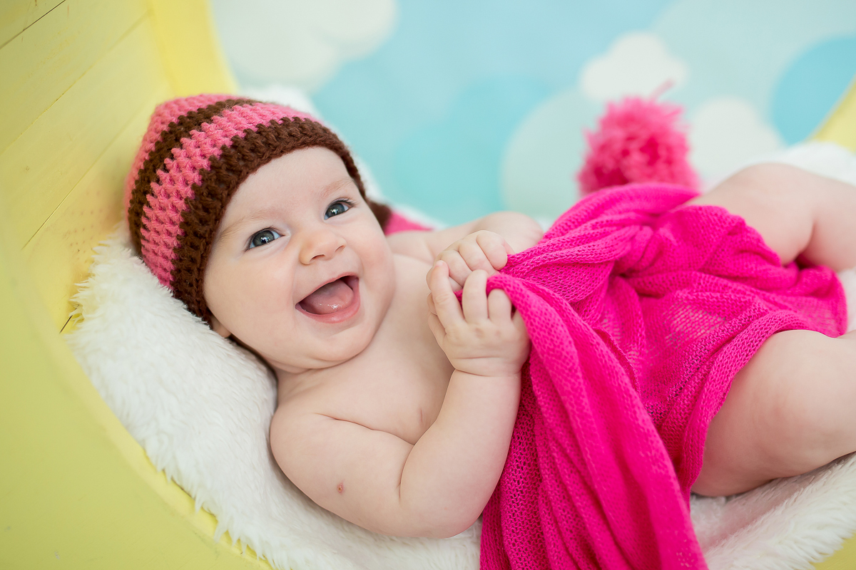Beatriz 3 meses de puro encanto e alegria!! 