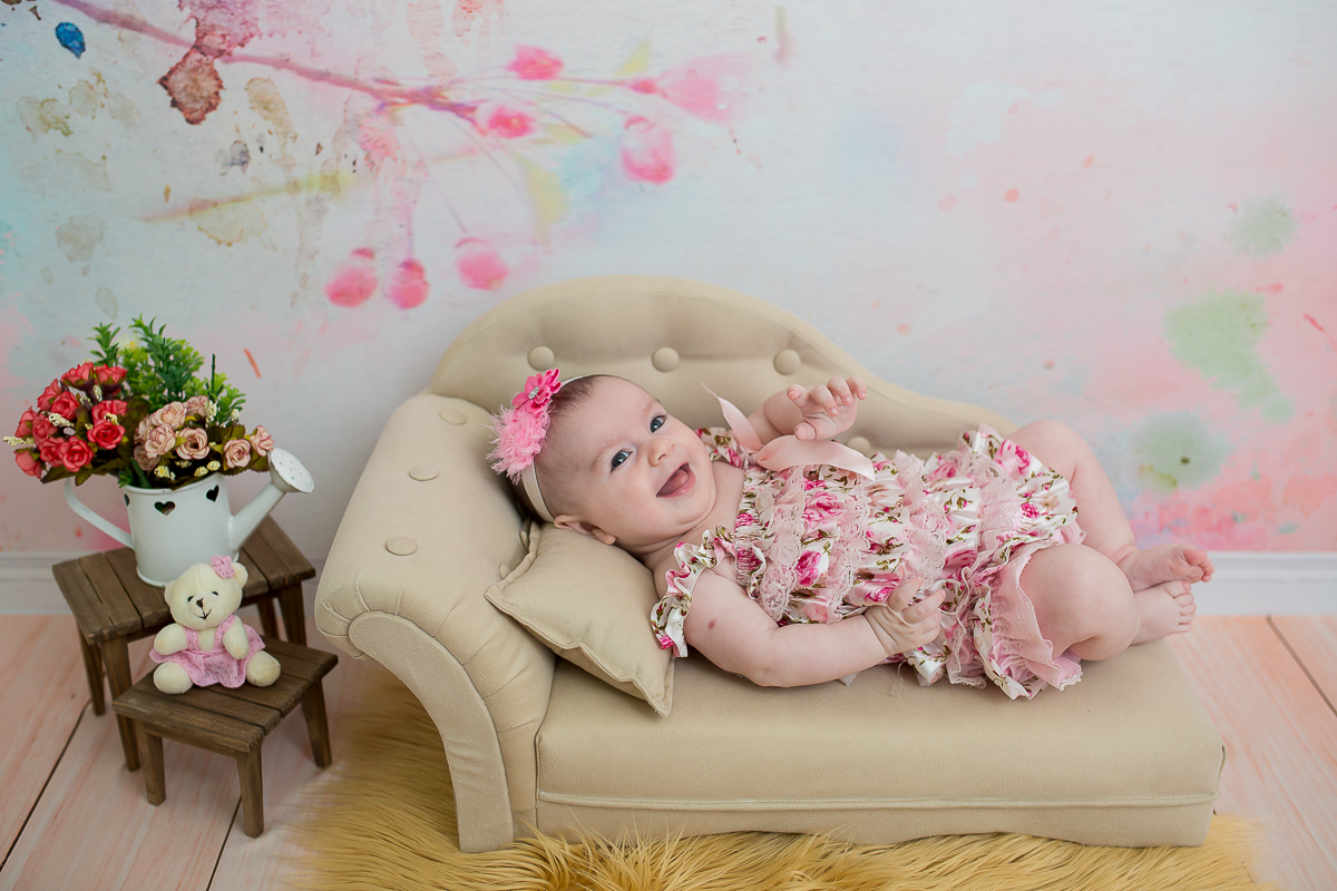 Beatriz 3 meses de puro encanto e alegria!! 