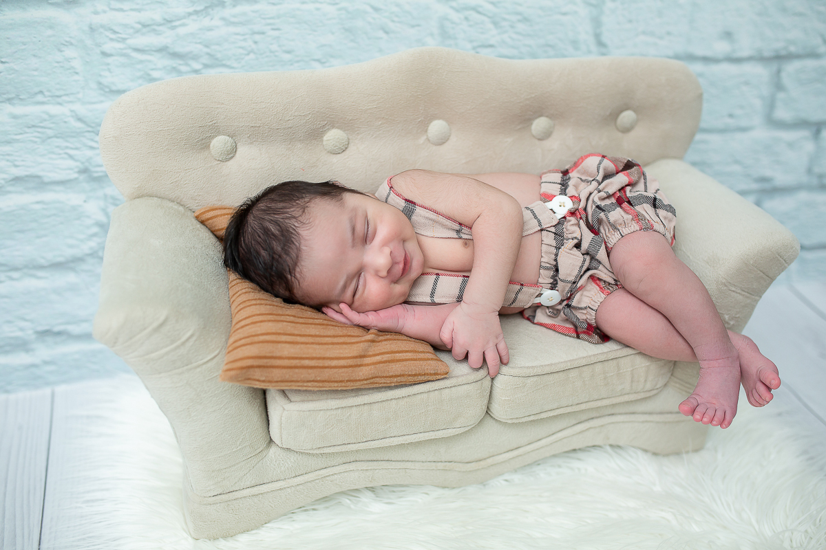 Essa lindeza é o Lorenzo com seus 8 dias de vida! Já pudemos registrar alguns bons momentos com essa família! E ainda vamos ter muitos bons momentos juntos, é uma alegria imensa poder ver esses pequenos crescer ❤