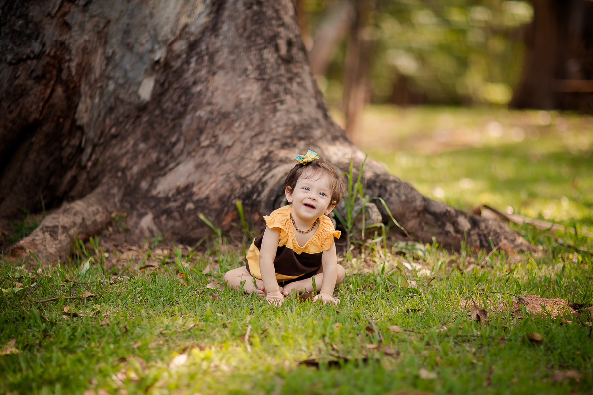 Muitos sorrisos e muita gostosura, A doce Mel se divertiu e se lambuzou com seu Papai e sua Mamãe, que família linda!