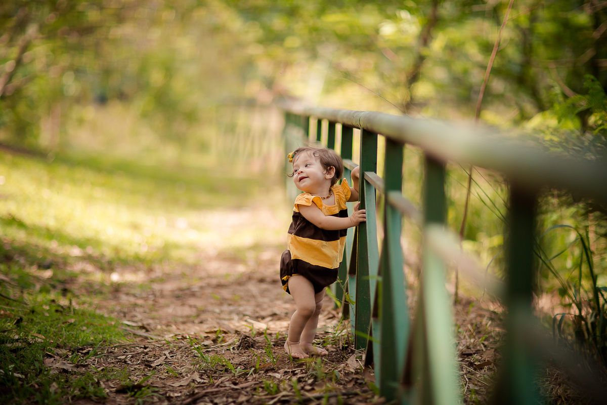 Muitos sorrisos e muita gostosura, A doce Mel se divertiu e se lambuzou com seu Papai e sua Mamãe, que família linda!