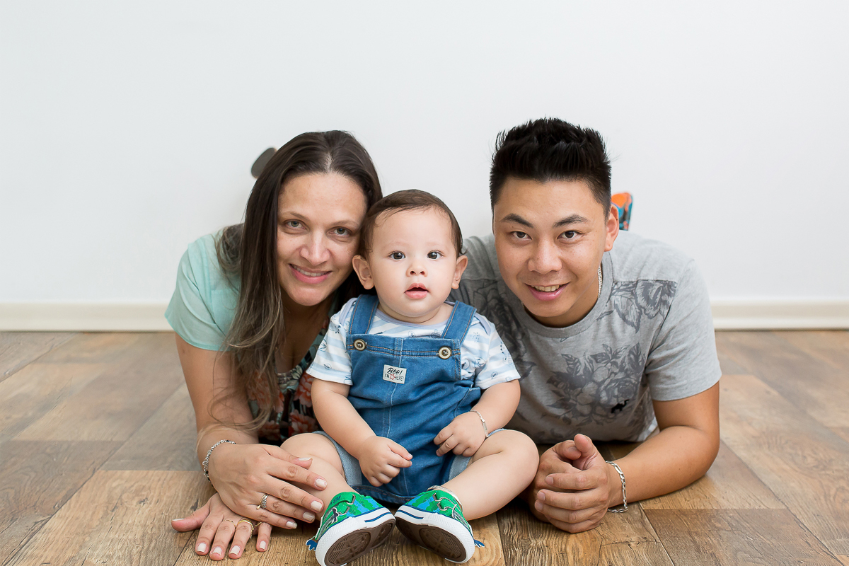 O Lorenzo fez 9 meses...pensa em um bebe esperto!! 

Impossível não se encantar com esse mocinho lindo <3 