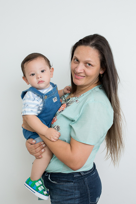 O Lorenzo fez 9 meses...pensa em um bebe esperto!! 

Impossível não se encantar com esse mocinho lindo <3 