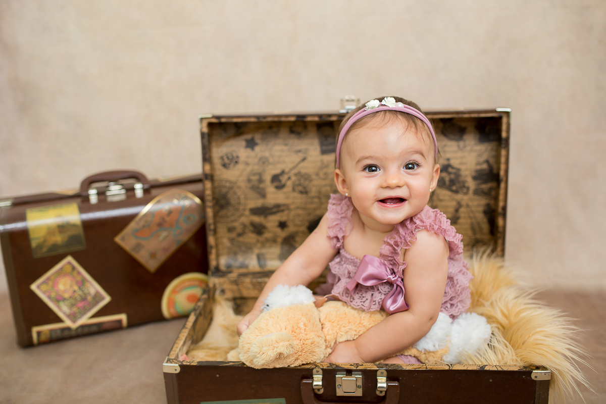 Luíza voltou para  sua sessão de 9 meses.

Como sempre feliz e sorridente ...como é gostoso ver essa pequena crescendo, a cada sessão nosso coração fica transbordando gratidão.