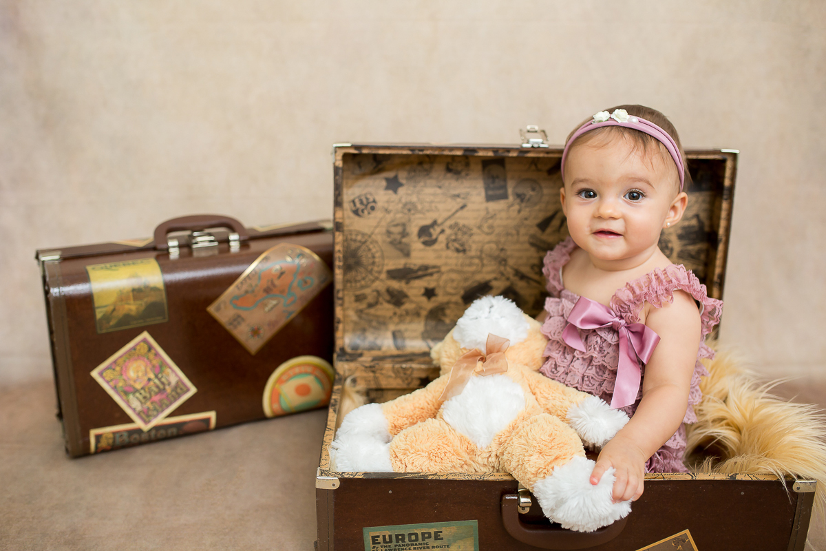 Luíza voltou para  sua sessão de 9 meses.

Como sempre feliz e sorridente ...como é gostoso ver essa pequena crescendo, a cada sessão nosso coração fica transbordando gratidão.