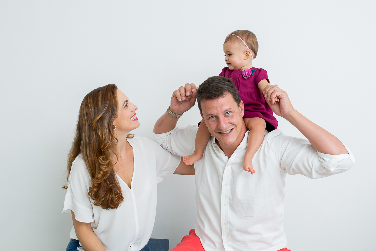Luíza voltou para  sua sessão de 9 meses.

Como sempre feliz e sorridente ...como é gostoso ver essa pequena crescendo, a cada sessão nosso coração fica transbordando gratidão.