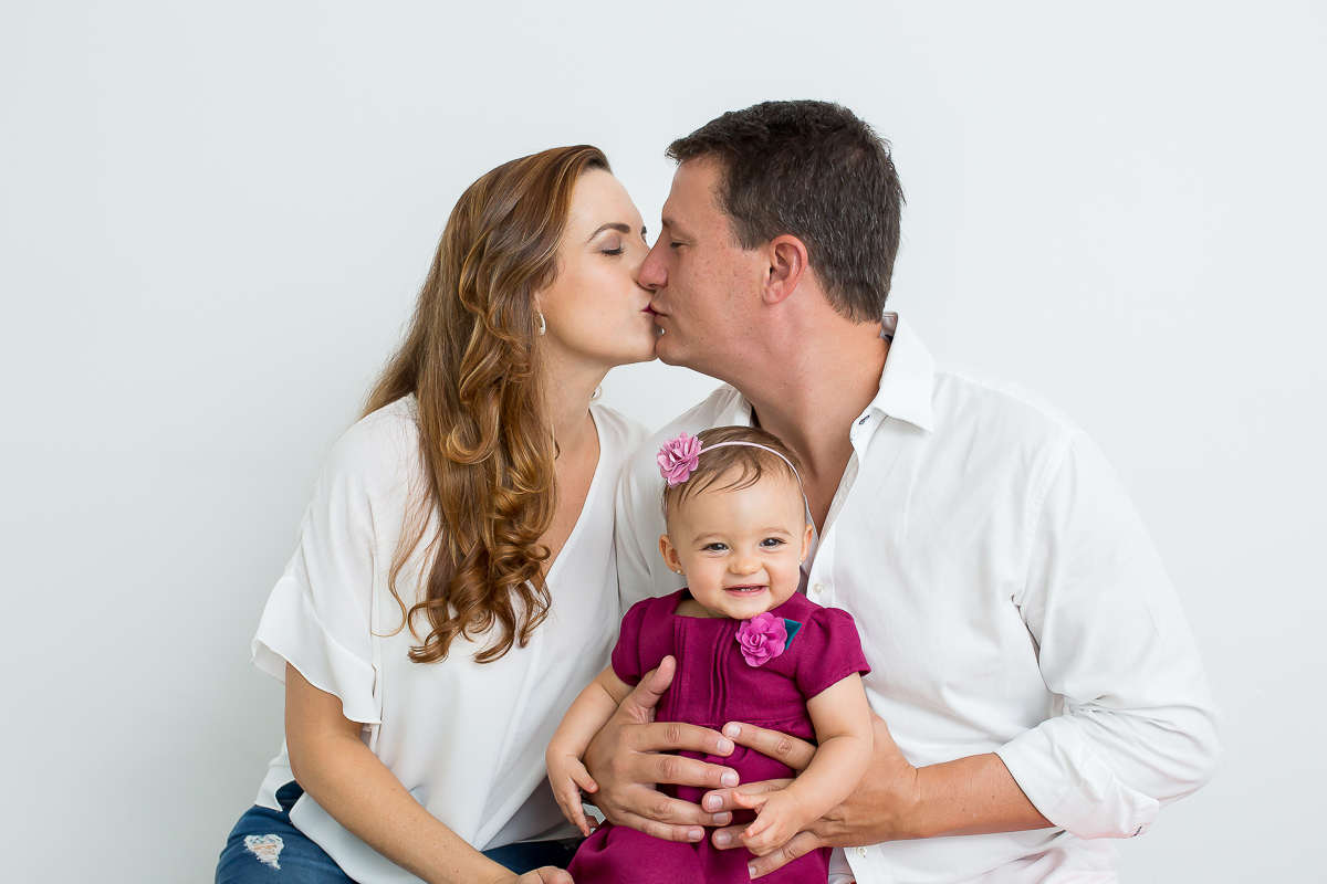 Luíza voltou para  sua sessão de 9 meses.

Como sempre feliz e sorridente ...como é gostoso ver essa pequena crescendo, a cada sessão nosso coração fica transbordando gratidão.