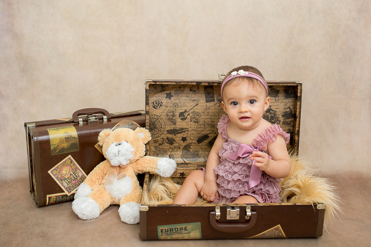 Luíza voltou para  sua sessão de 9 meses.

Como sempre feliz e sorridente ...como é gostoso ver essa pequena crescendo, a cada sessão nosso coração fica transbordando gratidão.