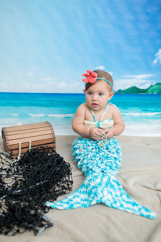 A Helena é aquela bebê que por onde passa chama atenção, ela consegue arrancar suspiros. Uma verdadeira boneca.
