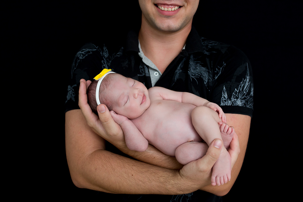 Eloah 13 dias, Não é uma belezinha? ficamos encantados com essa fofura.

Já pensou quando Eloah crescer e olhar para as fotos dela assim com essa carinha bochechuda? com certeza ela vai amar se ver tão amada pela família desde sempre!

