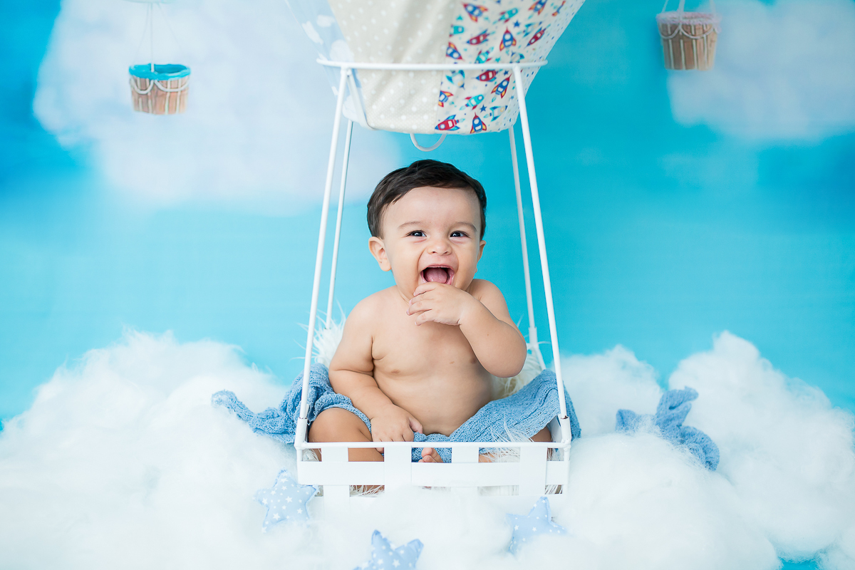 Bruno completou seus 9 meses de vida, e para sua sessão de acompanhamento trimestral o Bruninho deu uma voltinha de balão e também aproveitamos para registrar a sua primeira páscoa!! Pensa em um coelhinho super fofo <3 