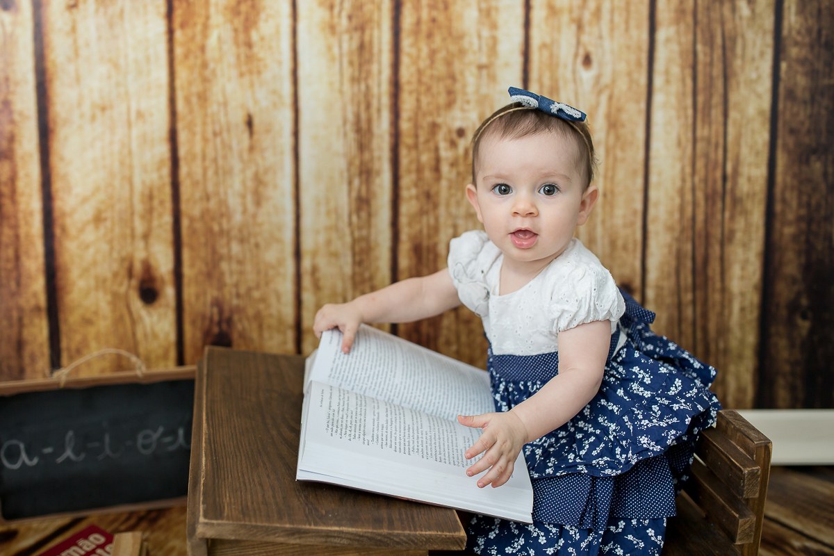 Que delícia essa sessão de 9 meses da Beatriz em clima de Páscoa!!! Ficamos encantados com essas coelhinhas super fofas <3 

