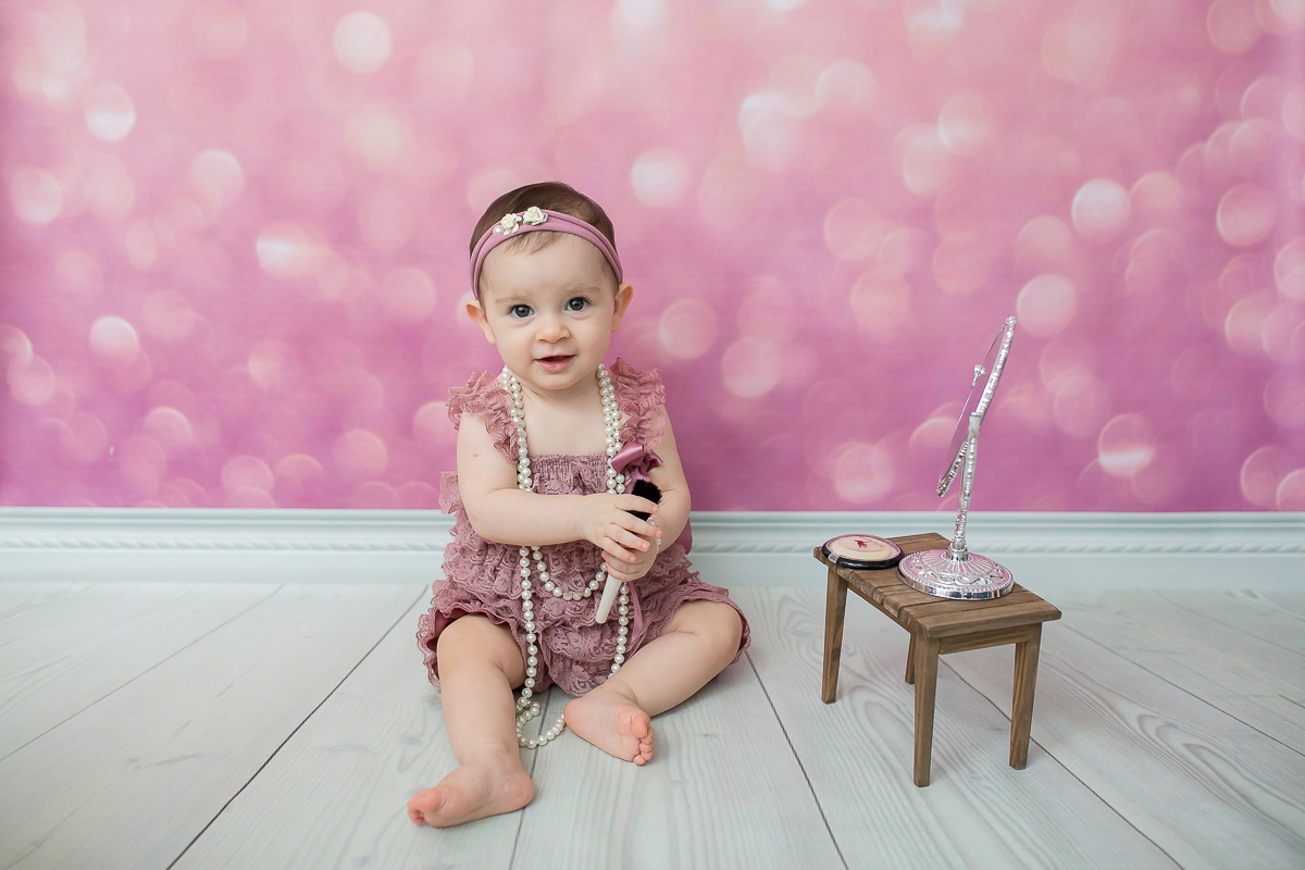 Que delícia essa sessão de 9 meses da Beatriz em clima de Páscoa!!! Ficamos encantados com essas coelhinhas super fofas <3 

