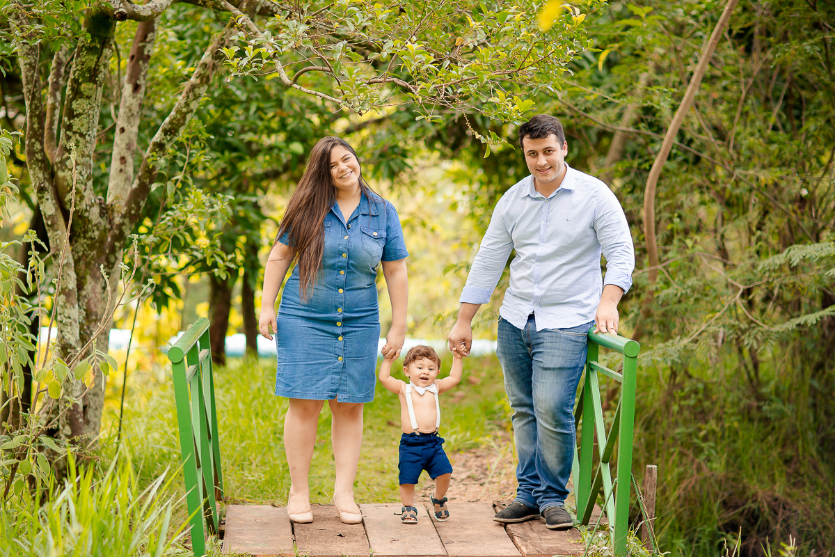 Encerramos o acompanhamento do Pietro com chave de ouro, num lindo ensaio de smash the cake, e mais uma vez foi tivemos uma sessão que renderam muitas fotos lindas!!

Obrigada a mamãe e ao papai pela honra de acompanhar esse fofucho...