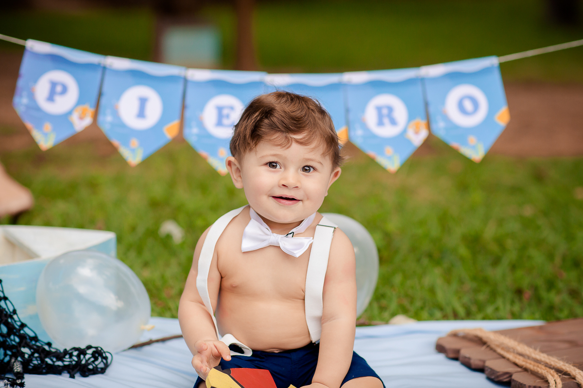 Encerramos o acompanhamento do Pietro com chave de ouro, num lindo ensaio de smash the cake, e mais uma vez foi tivemos uma sessão que renderam muitas fotos lindas!!

Obrigada a mamãe e ao papai pela honra de acompanhar esse fofucho...