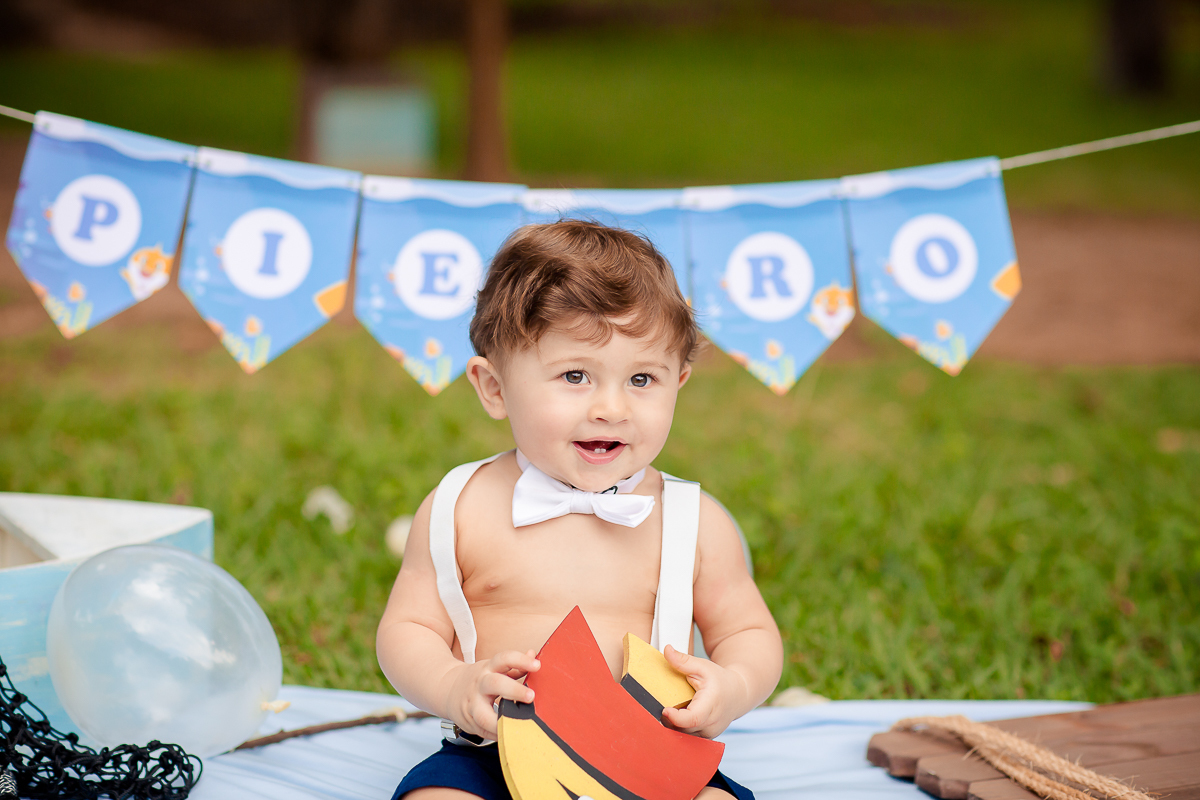 Encerramos o acompanhamento do Pietro com chave de ouro, num lindo ensaio de smash the cake, e mais uma vez foi tivemos uma sessão que renderam muitas fotos lindas!!

Obrigada a mamãe e ao papai pela honra de acompanhar esse fofucho...