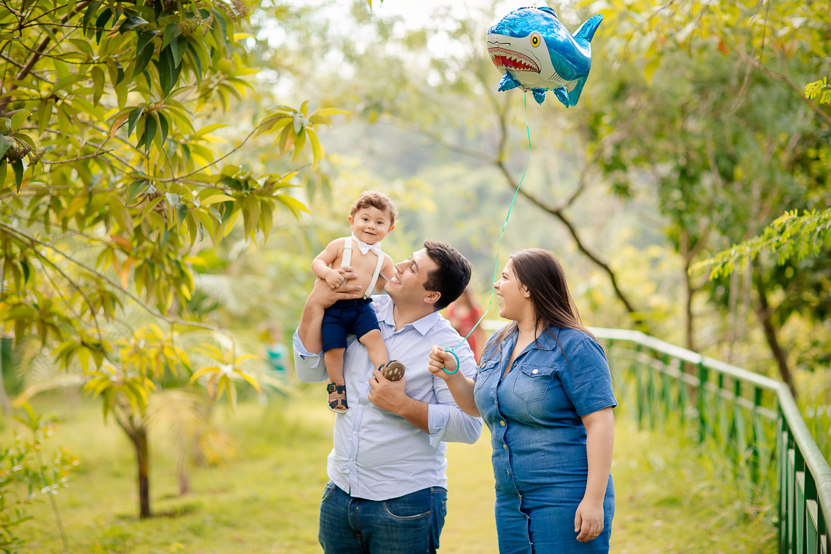 Encerramos o acompanhamento do Pietro com chave de ouro, num lindo ensaio de smash the cake, e mais uma vez foi tivemos uma sessão que renderam muitas fotos lindas!!

Obrigada a mamãe e ao papai pela honra de acompanhar esse fofucho...