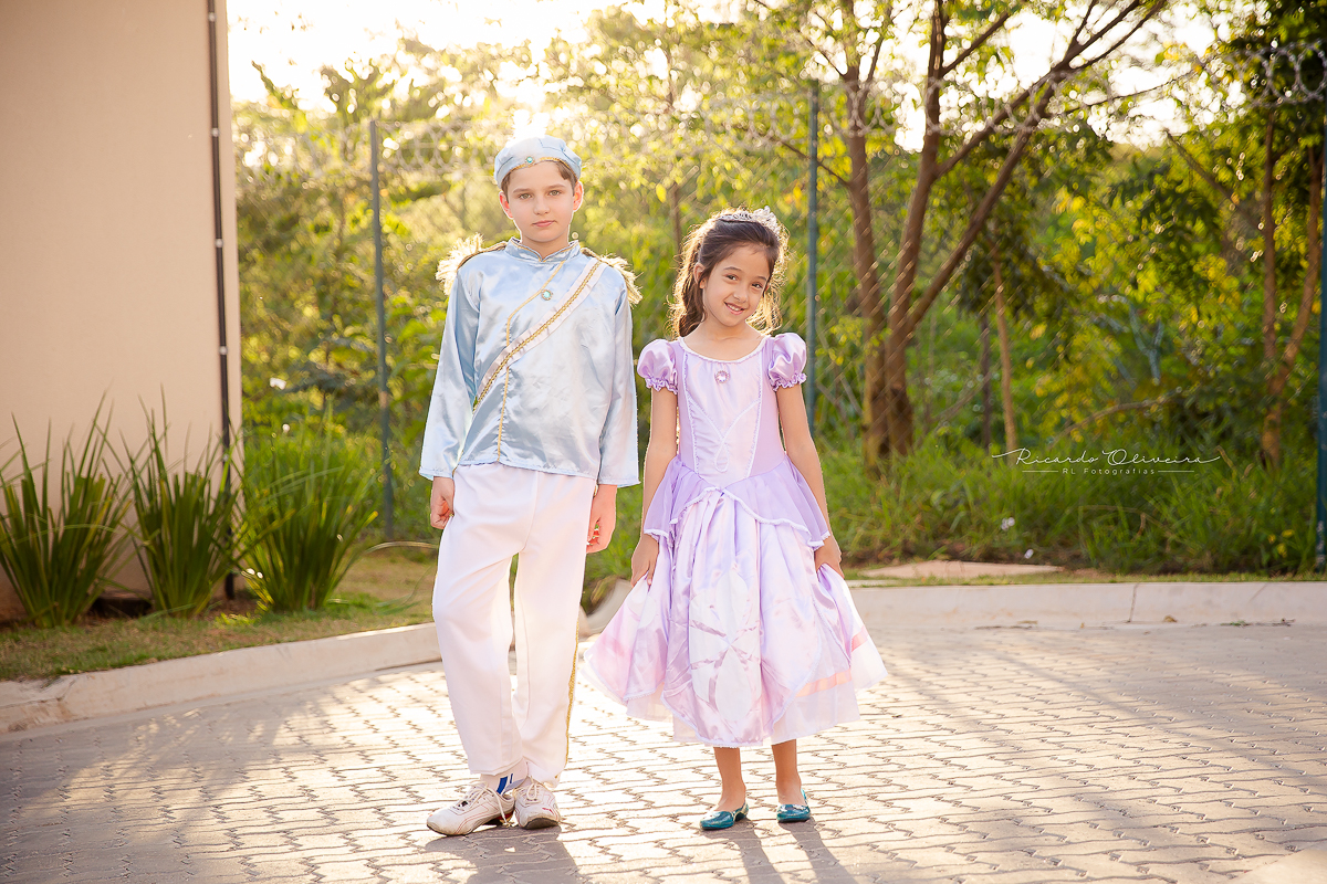 O príncipe e a princesa, estão muito fofos