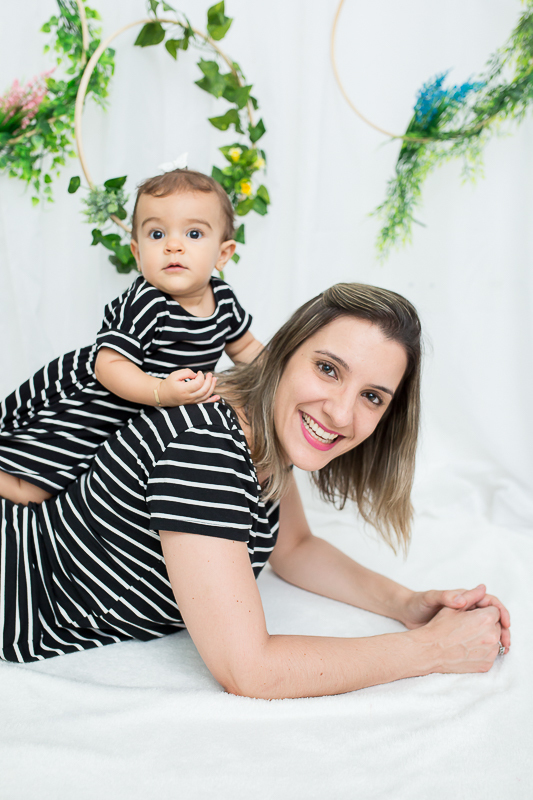 Camile 9 meses , sessão dia das mães