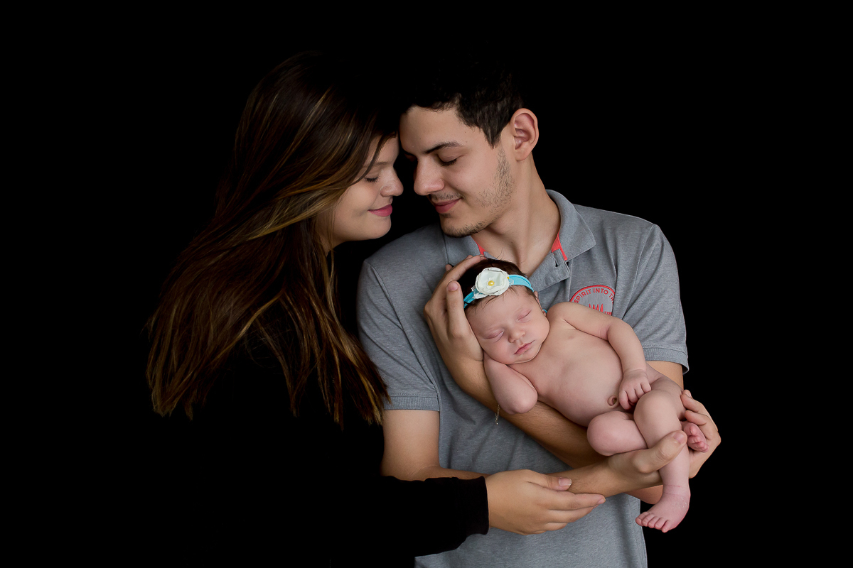 Manuela 13 dias!! 

A sessão newborn é sempre muito apaixonante. Como pode tão pequenina e já cheia de charme e com muita personalidade. Amamos demais poder registrar essa fase tao linda da família!!!!  