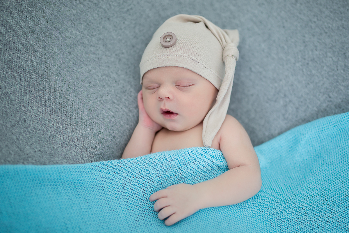 Com o coração explodindo de alegria, apresentamos a vocês o pequeno Théo! O mais novo membro da família  , o nosso sobrinho super fofo, filho da Jéssica e do Thiago!