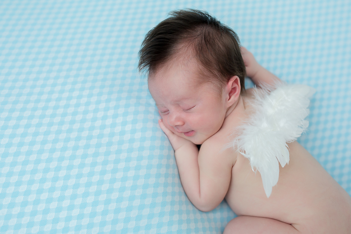 Hoje é o dia de mostrar a beleza e a fofura desse bebê que chegou para completar a felicidade da família e teve seu ensaio newborn com 16 dias de vida...Estamos apaixonados pelo Lucca!!

Fomos inundado por uma energia maravilhosa nesse dia! 